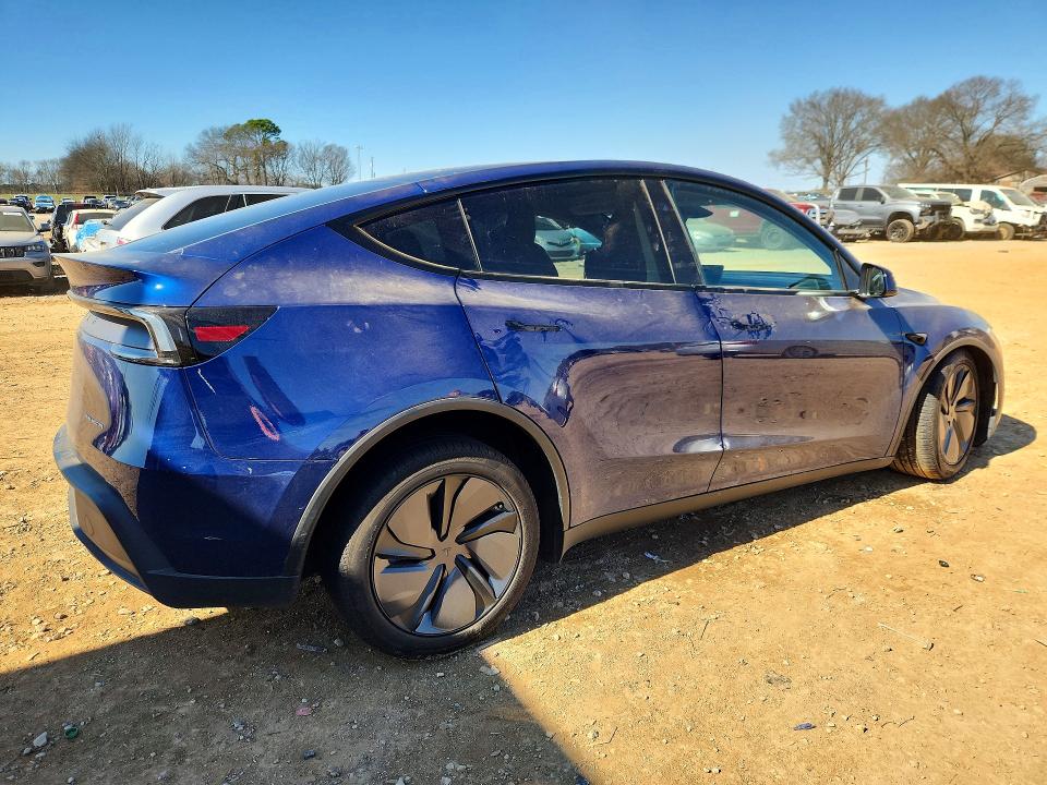 Photo 3 from auction – 2026 TESLA MODEL Y with VIN 7SAYGDEE7TA463222