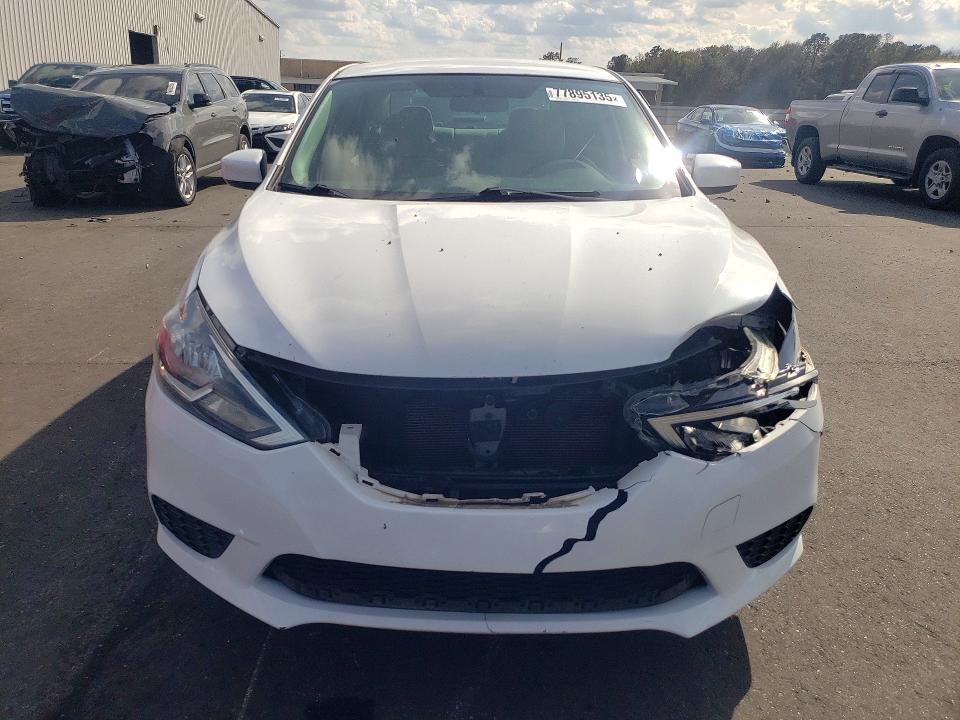 Photo 5 from auction – 2017 NISSAN SENTRA with VIN 3N1AB7AP6HY304263