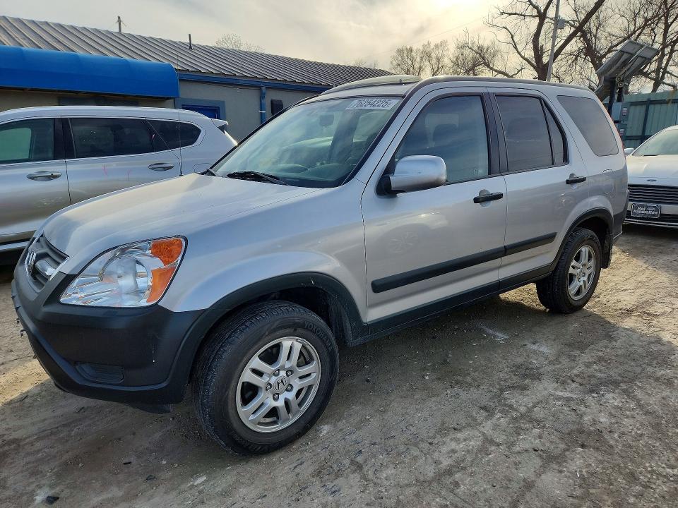 HONDA CR-V EX 2002 with VIN JHLRD78862C083758 - Photo from auction