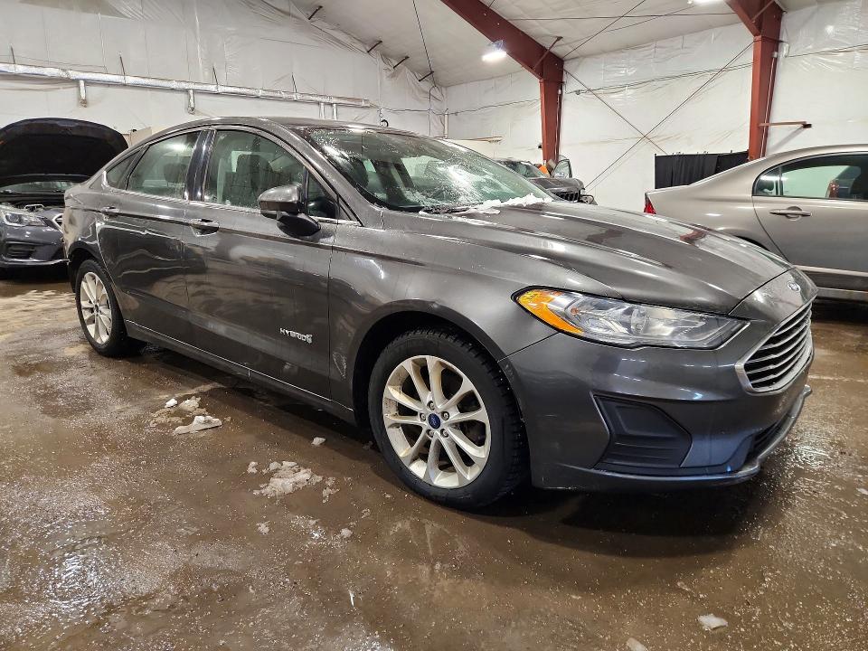 Photo 4 from auction – 2019 FORD FUSION SE with VIN 3FA6P0LU7KR253300