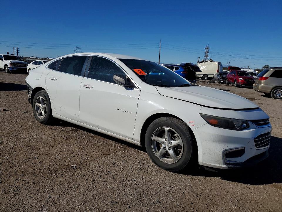 Photo 4 from auction – 2017 CHEVROLET MALIBU with VIN 1G1ZB5ST0HF282650