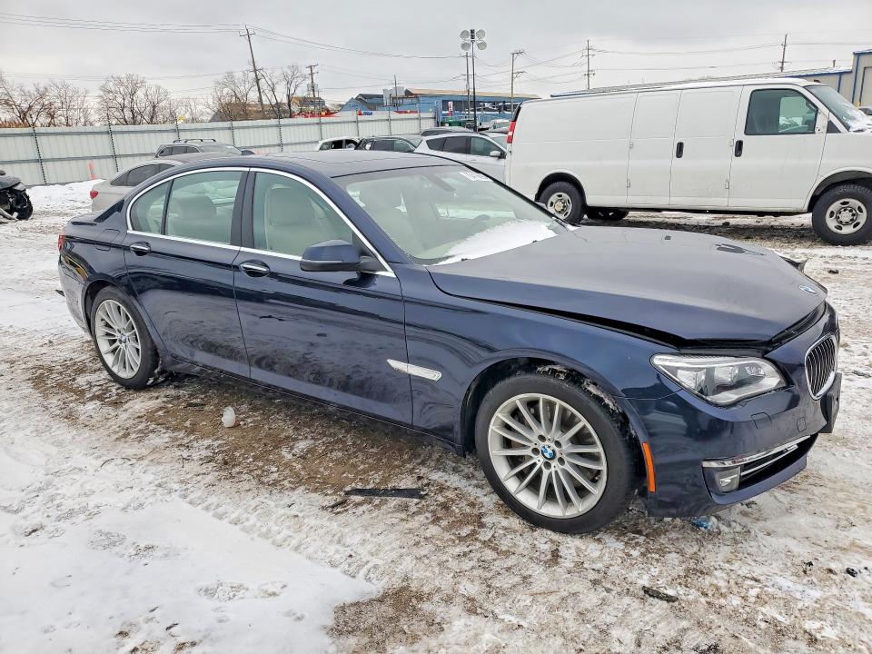 Photo 4 from auction – 2015 BMW 750 with VIN WBAYB6C53FD965800