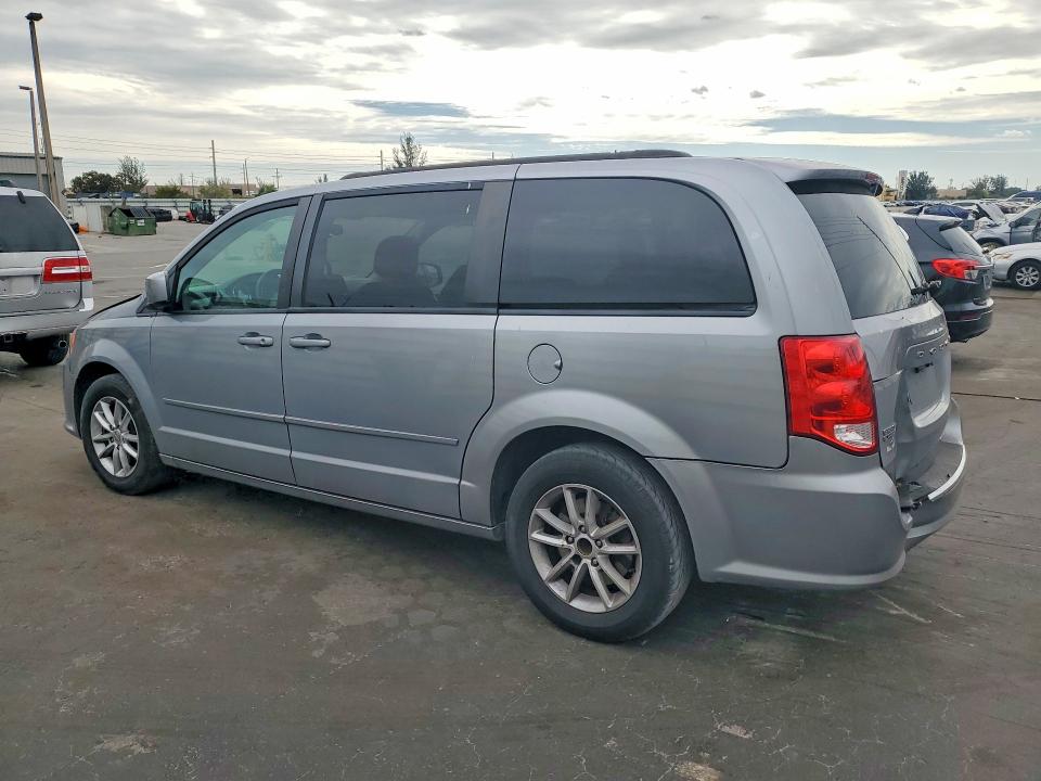 Photo 2 from auction – 2015 DODGE GRAND CARAVAN with VIN 2C4RDGCGXFR549104