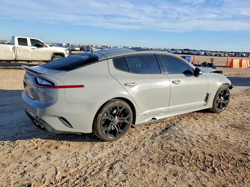 Photo 3 from auction – 2018 KIA STINGER with VIN KNAE55LC2J6027755