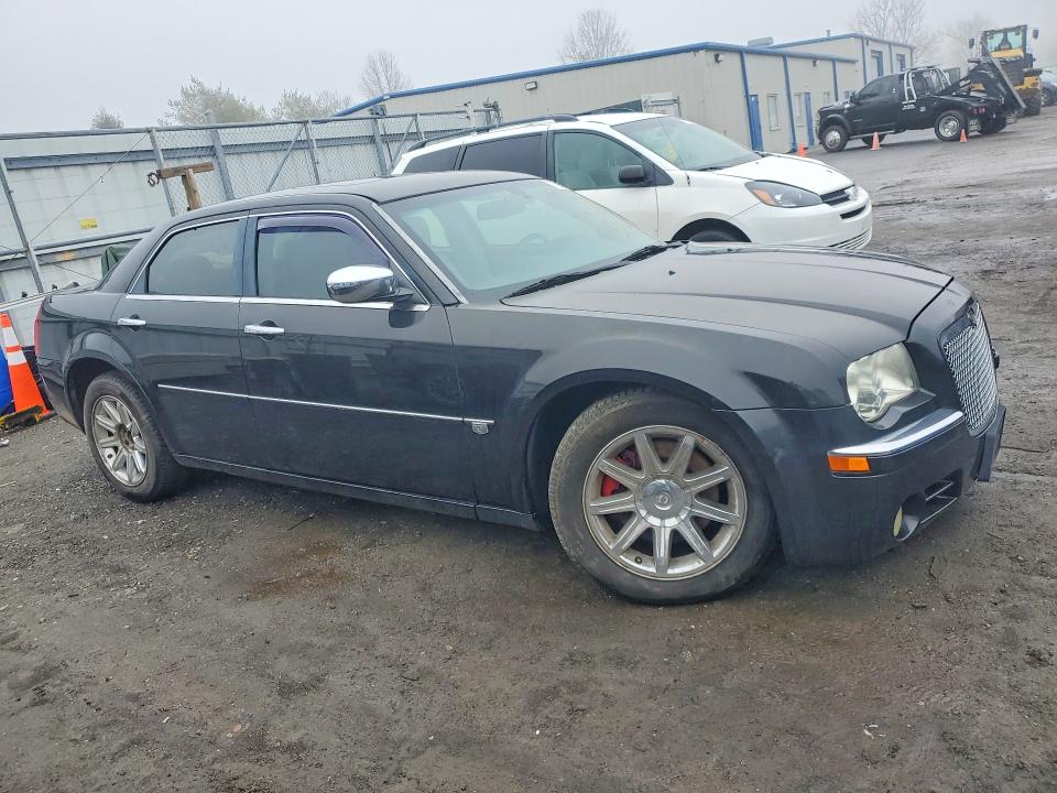 Photo 4 from auction – 2006 CHRYSLER 300C with VIN 2C3KA63H56H515739