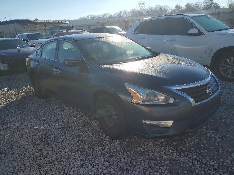 Photo 4 from auction – 2013 NISSAN ALTIMA with VIN 1N4AL3AP2DC170038