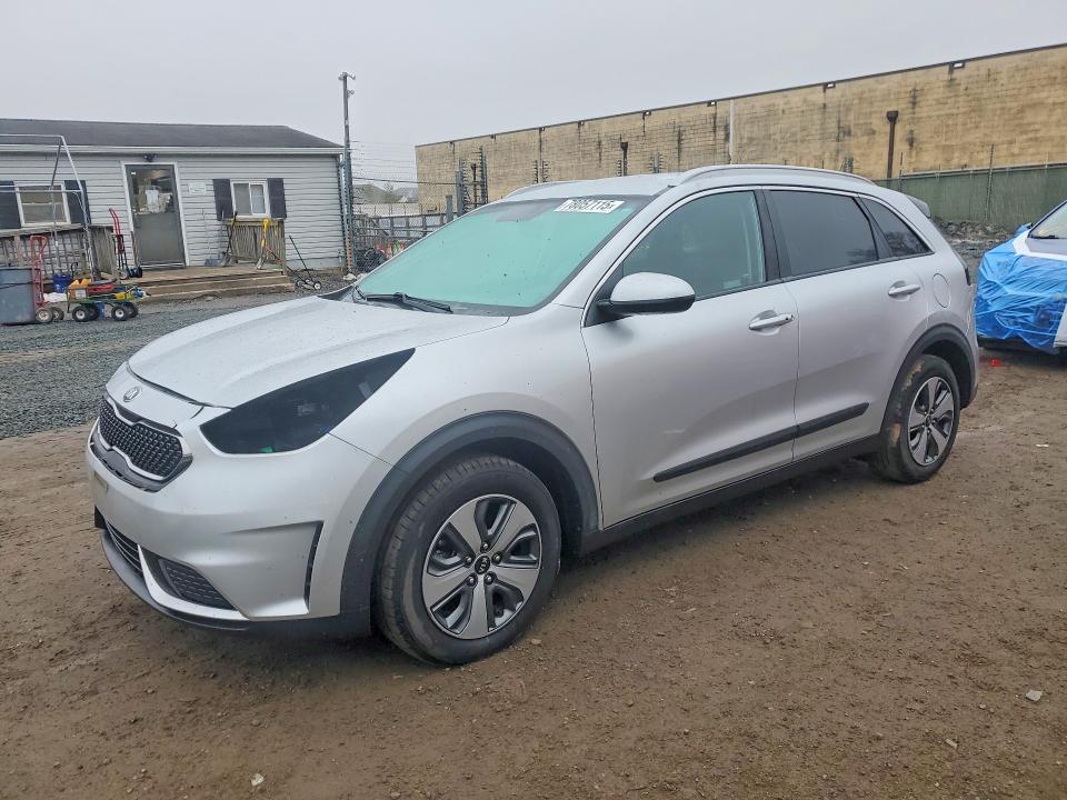 KIA NIRO 2019 with VIN KNDCB3LCXK5240290 - Photo from auction