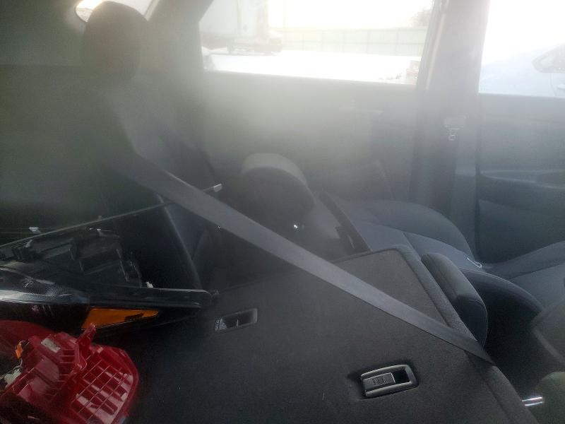 Photo 10 from auction – 2017 HYUNDAI TUCSON with VIN KM8J33A4XHU593705
