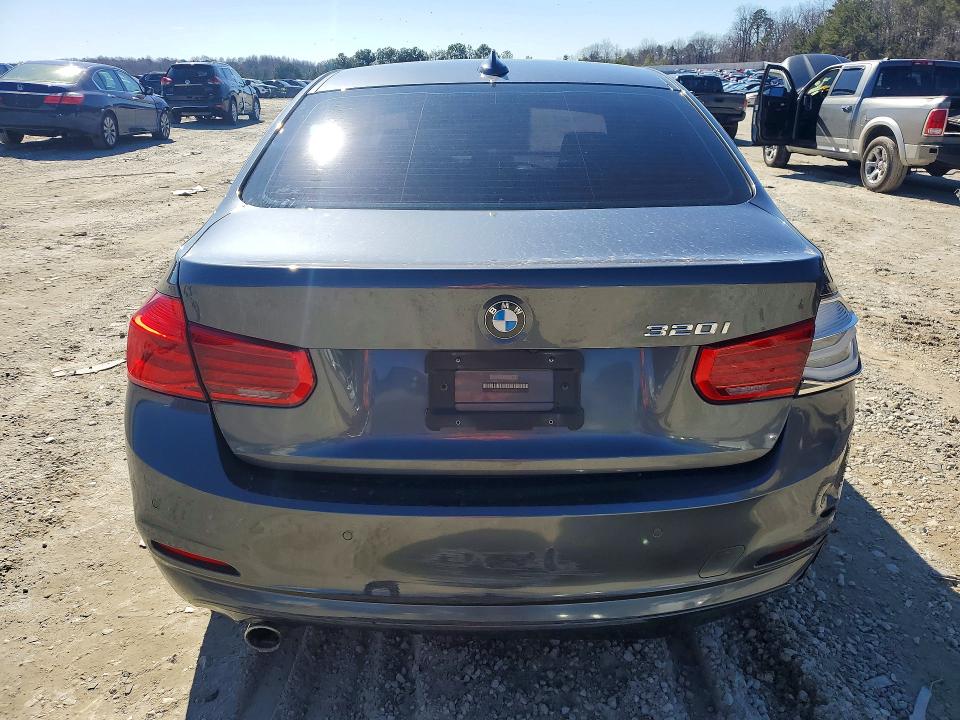 Photo 6 from auction – 2016 BMW 320 with VIN WBA8E1G56GNT36743