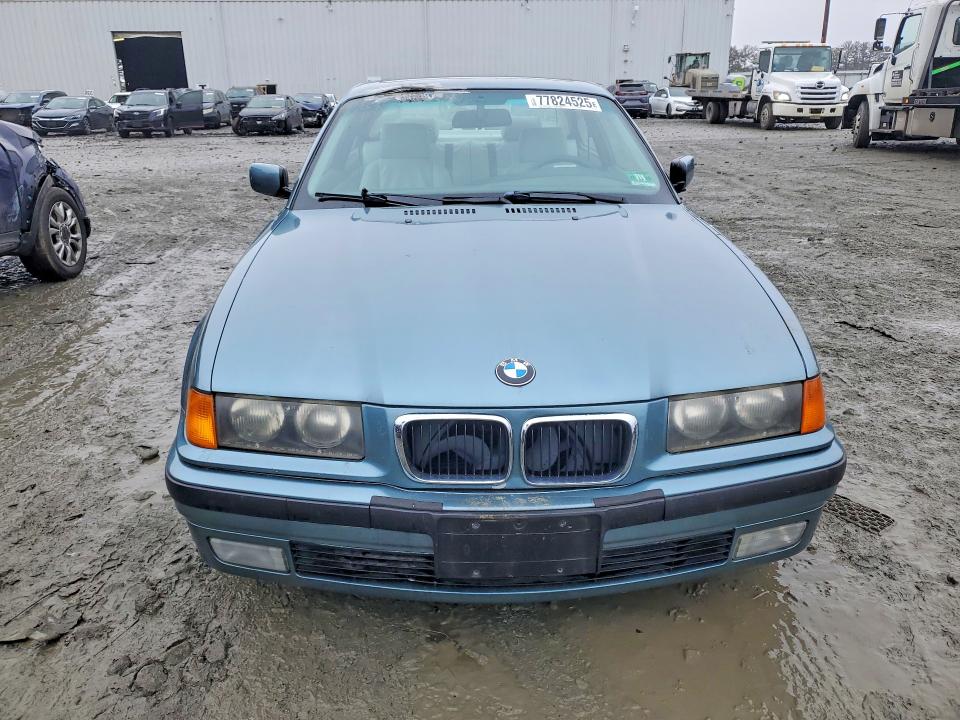 Photo 5 from auction – 1998 BMW 328 IS AUT with VIN WBABG2325WET36233