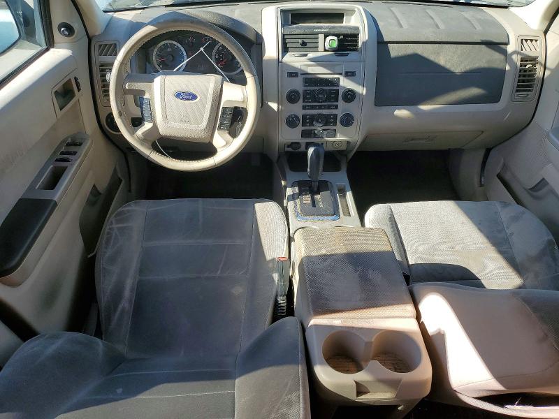 Photo 8 from auction – 2010 FORD ESCAPE with VIN 1FMCU0DG1AKD01001