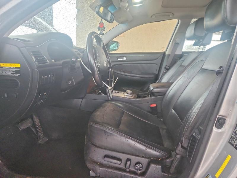 Photo 7 from auction – 2011 HYUNDAI GENESIS with VIN KMHGC4DE3BU122913