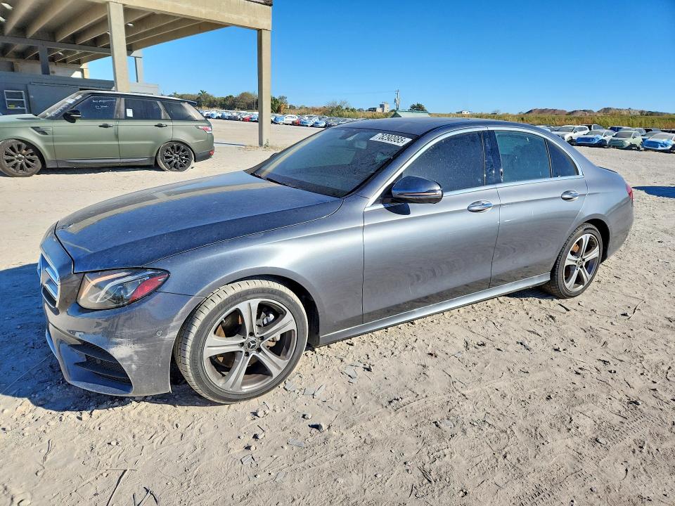 Zdjęcie 1 z aukcji – 2018 MERCEDES-BENZ E z VIN WDDZF4JB5JA330604