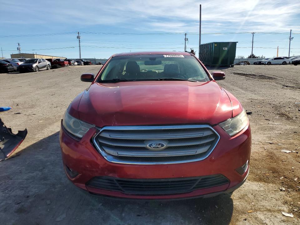 Photo 5 from auction – 2015 FORD TAURUS with VIN 1FAHP2E81FG182953