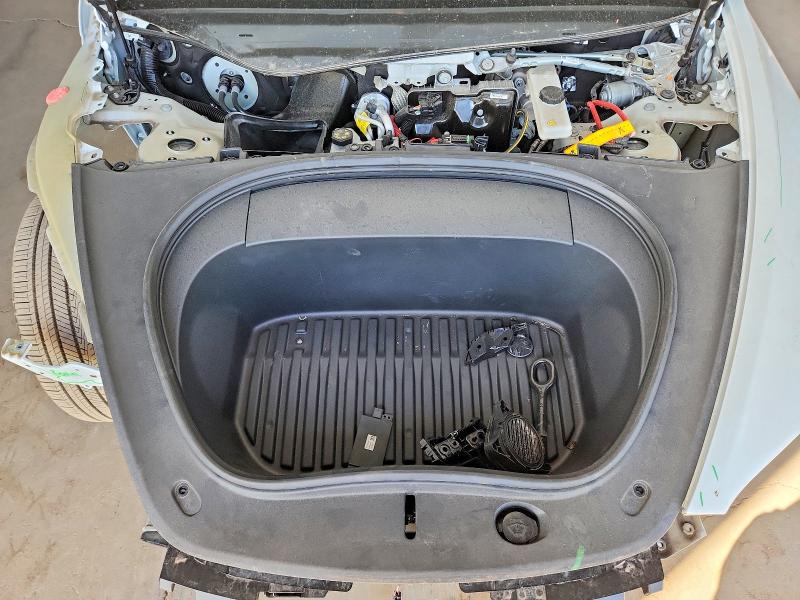 Photo 11 from auction – 2024 TESLA MODEL 3 with VIN 5YJ3E1EA7RF745221
