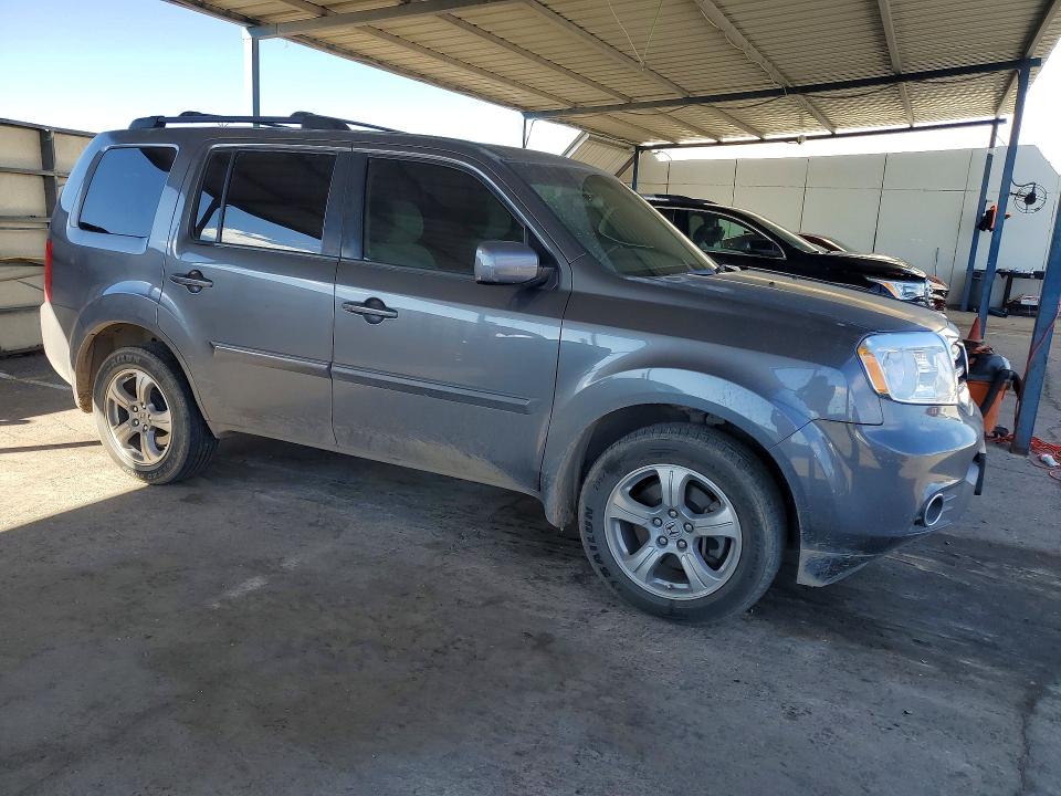 Photo 4 from auction – 2015 HONDA PILOT with VIN 5FNYF3H48FB003989