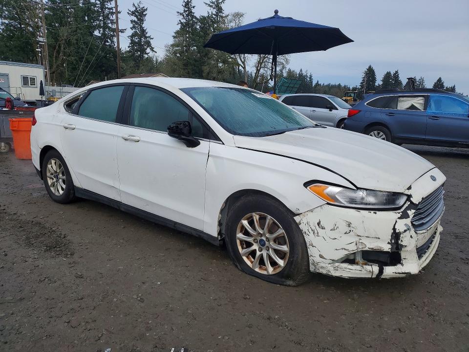 Photo 4 from auction – 2015 FORD FUSION with VIN 3FA6P0G72FR128618