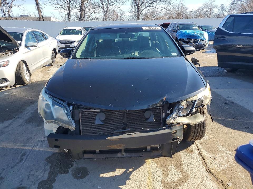 Zdjęcie 5 z aukcji – 2012 TOYOTA CAMRY z VIN 4T1BF1FK6CU035074