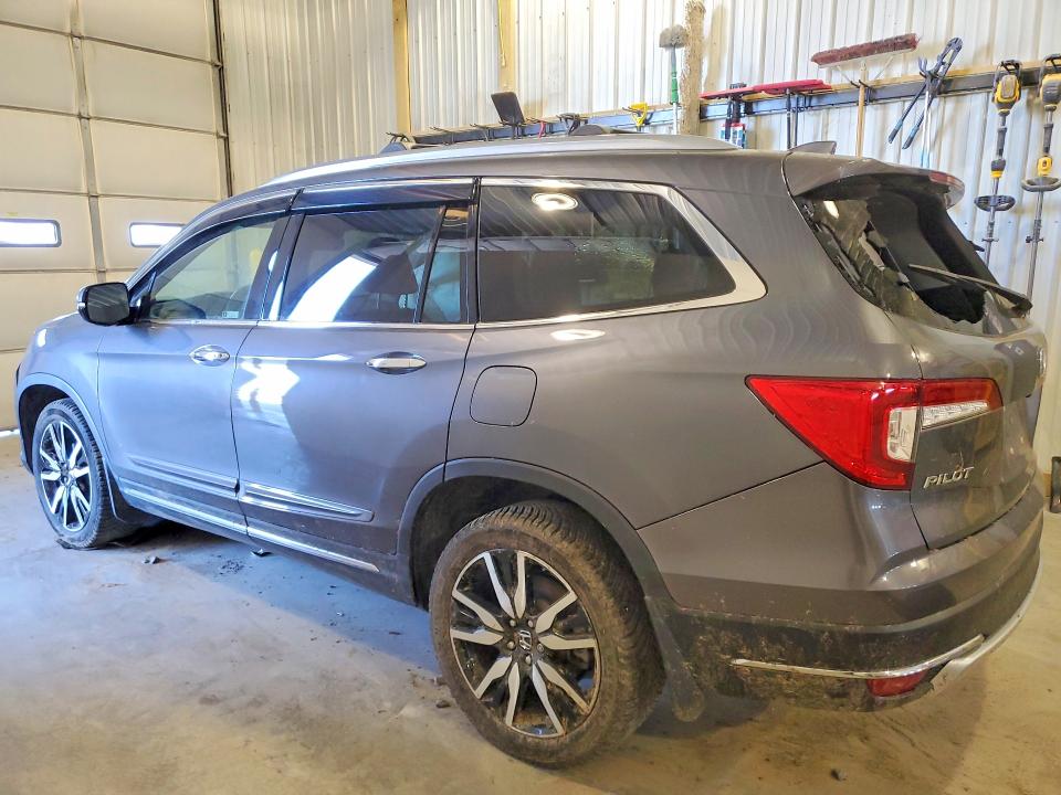 Photo 2 from auction – 2022 HONDA PILOT with VIN 5FNYF6H96NB007860
