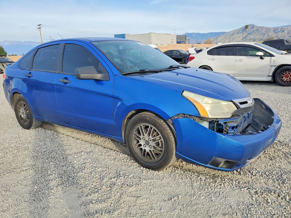 Photo 4 from auction – 2011 FORD FOCUS with VIN 1FAHP3FNXBW115987