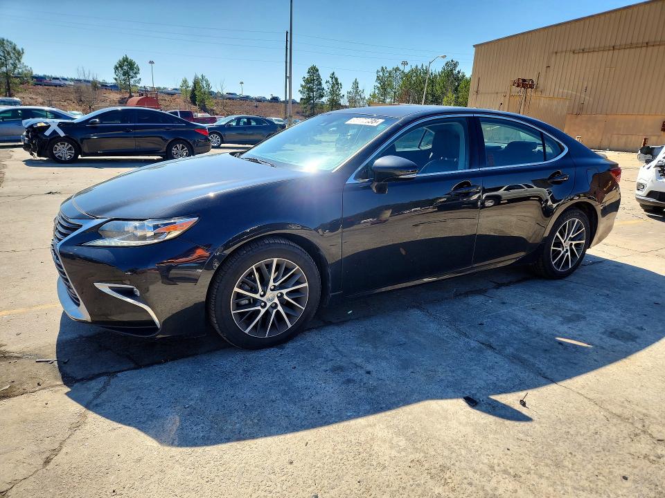 LEXUS ES 2017 with VIN 58ABK1GG3HU047172 - Photo from auction