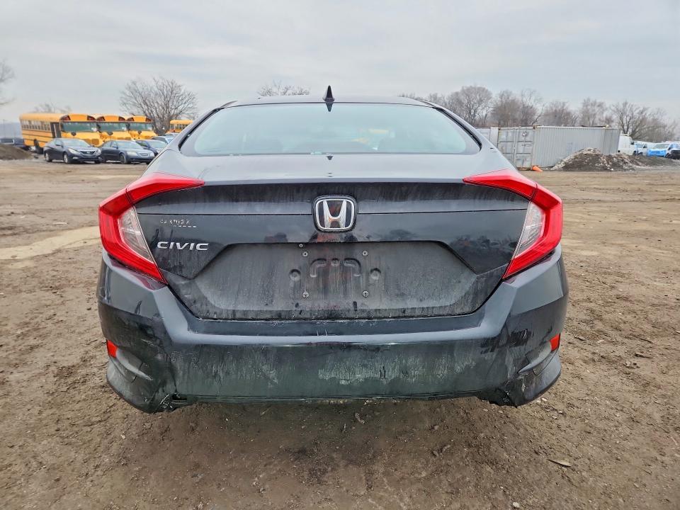 Photo 6 from auction – 2017 HONDA CIVIC with VIN 2HGFC2F78HH572492
