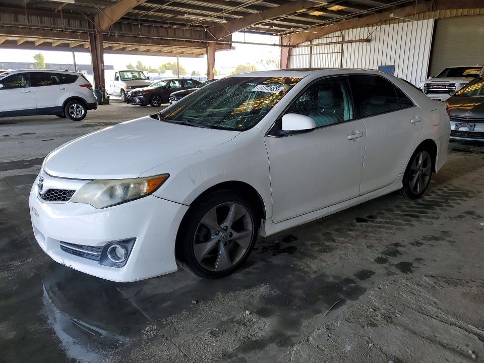 TOYOTA CAMRY 2012 with VIN 4T1BK1FK4CU522009 - Photo from auction