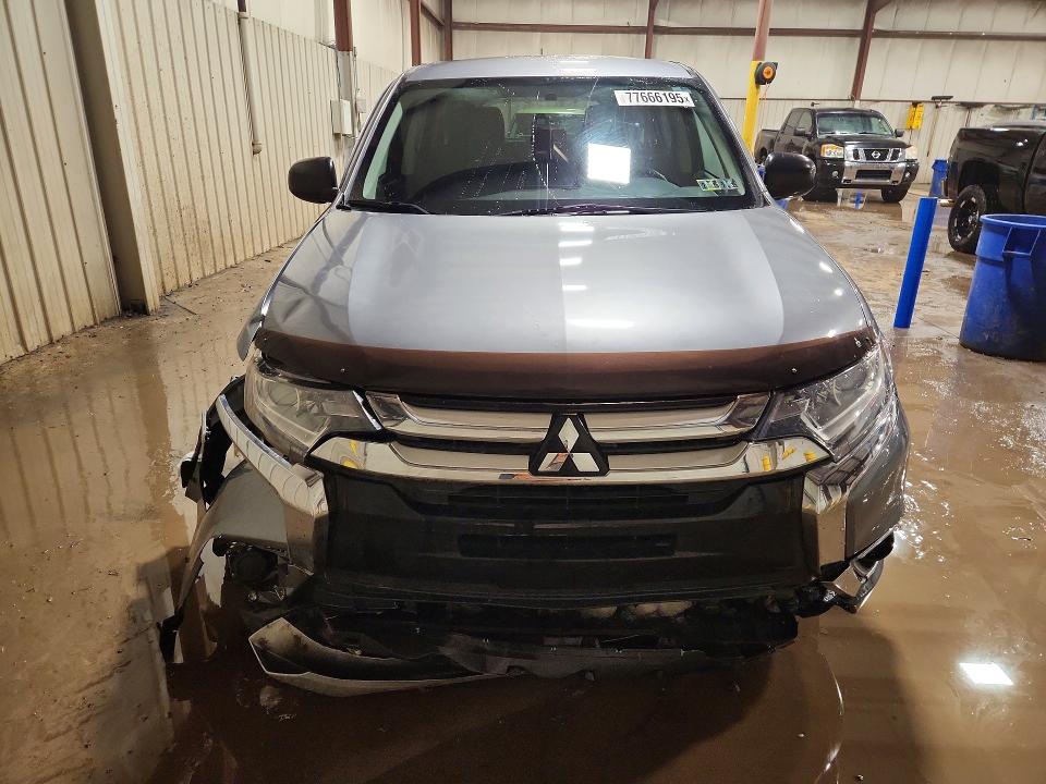 Photo 5 from auction – 2016 MITSUBISHI OUTLANDER with VIN JA4AD2A33GZ039453