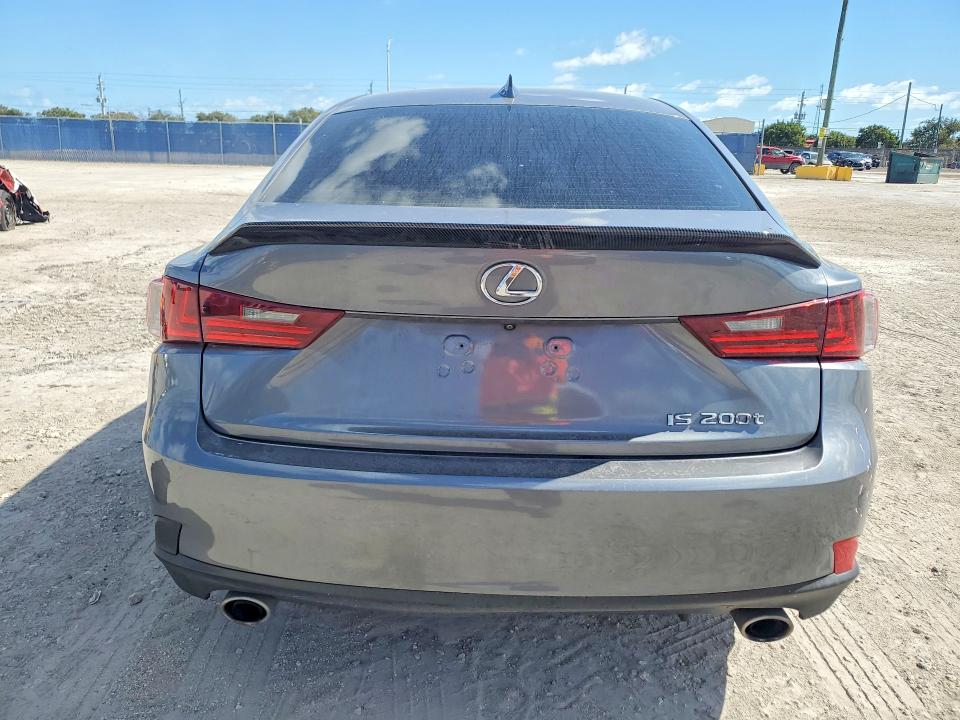 Photo 6 from auction – 2016 LEXUS IS with VIN JTHBA1D2XG5010117