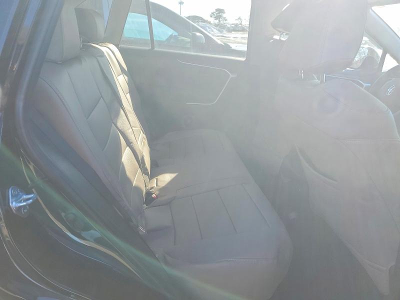 Photo 11 from auction – 2020 TOYOTA RAV4 LE with VIN 2T3F1RFV4LW137814
