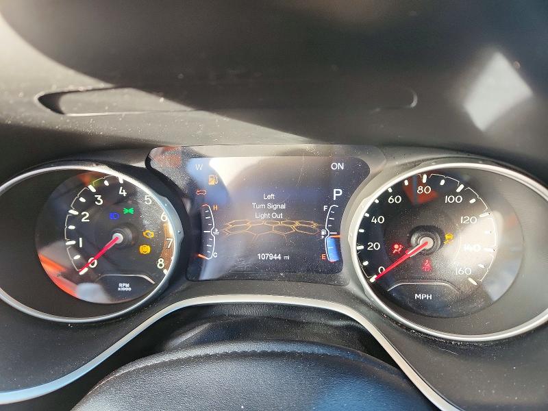 Photo 9 from auction – 2020 JEEP COMPASS with VIN 3C4NJCCB7LT122556