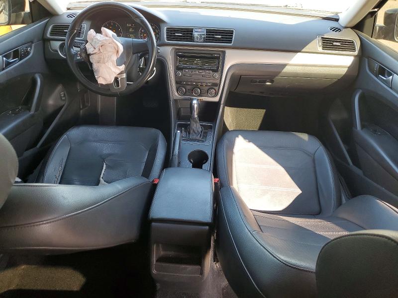 Photo 8 from auction – 2015 VOLKSWAGEN PASSAT with VIN 1VWAT7A33FC046827
