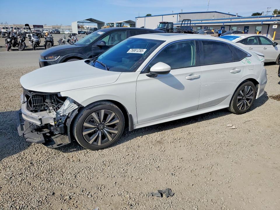 HONDA CIVIC 2022 with VIN 2HGFE1F72NH327039 - Photo from auction