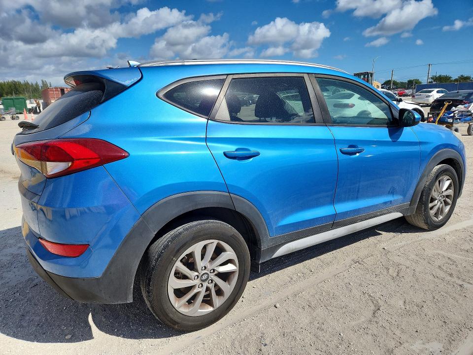 Photo 3 from auction – 2018 HYUNDAI TUCSON with VIN KM8J33A4XJU704453
