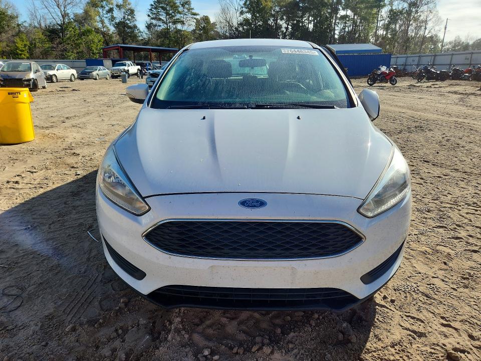 Photo 5 from auction – 2018 FORD FOCUS with VIN 1FADP3K29JL245382
