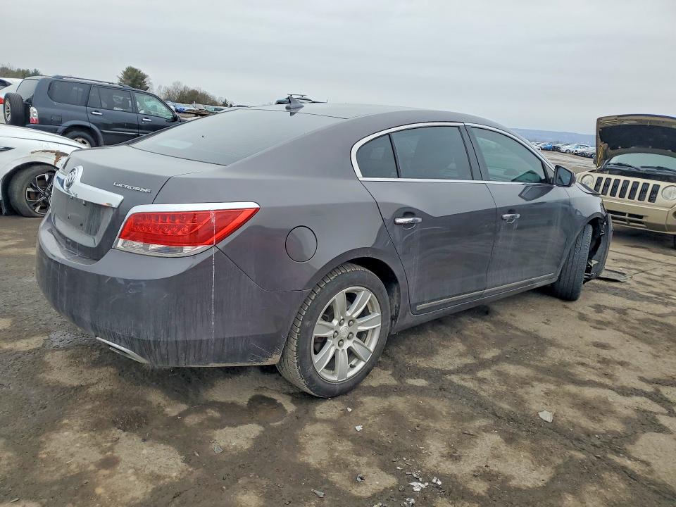 Photo 3 from auction – 2012 BUICK LACROSSE with VIN 1G4GD5E38CF269170