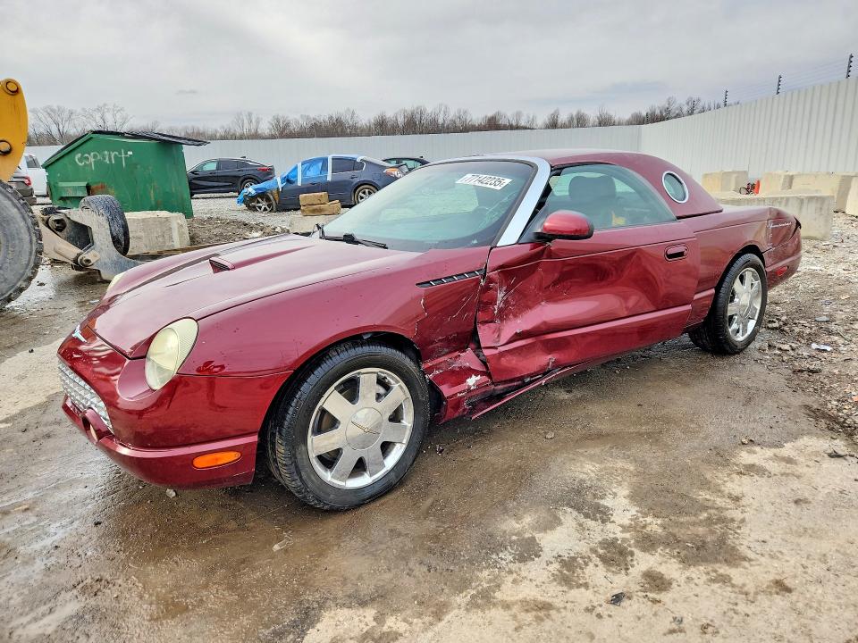 FORD THUNDERBIRD 2004 with VIN 1FAHP60A24Y101273 - Photo from auction