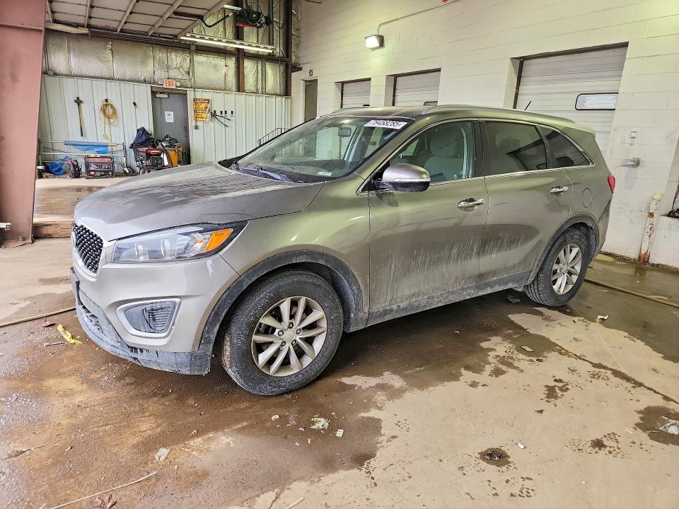 KIA SORENTO 2016 with VIN 5XYPGDA59GG159406 - Photo from auction