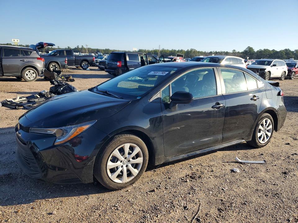 TOYOTA COROLLA LE 2023 with VIN 5YFB4MDE5PP046742 - Photo from auction