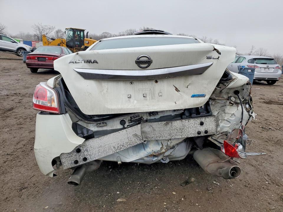 Photo 6 from auction – 2013 NISSAN ALTIMA with VIN 1N4AL3AP6DC919682