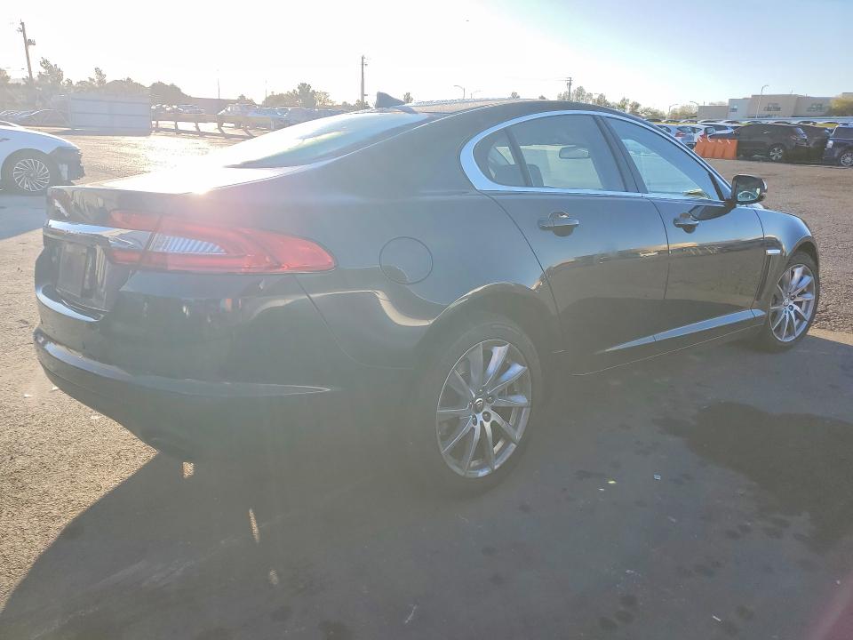 Photo 3 from auction – 2013 JAGUAR XF with VIN SAJWA0ES3DPS75278