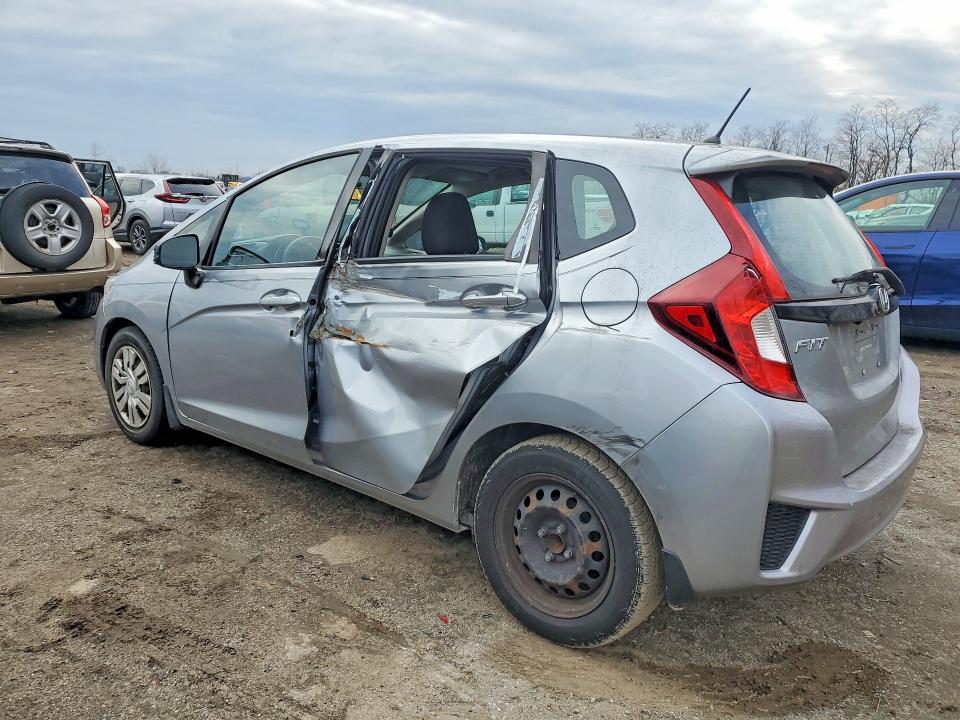 Photo 2 from auction – 2017 HONDA FIT with VIN 3HGGK5G50HM701882