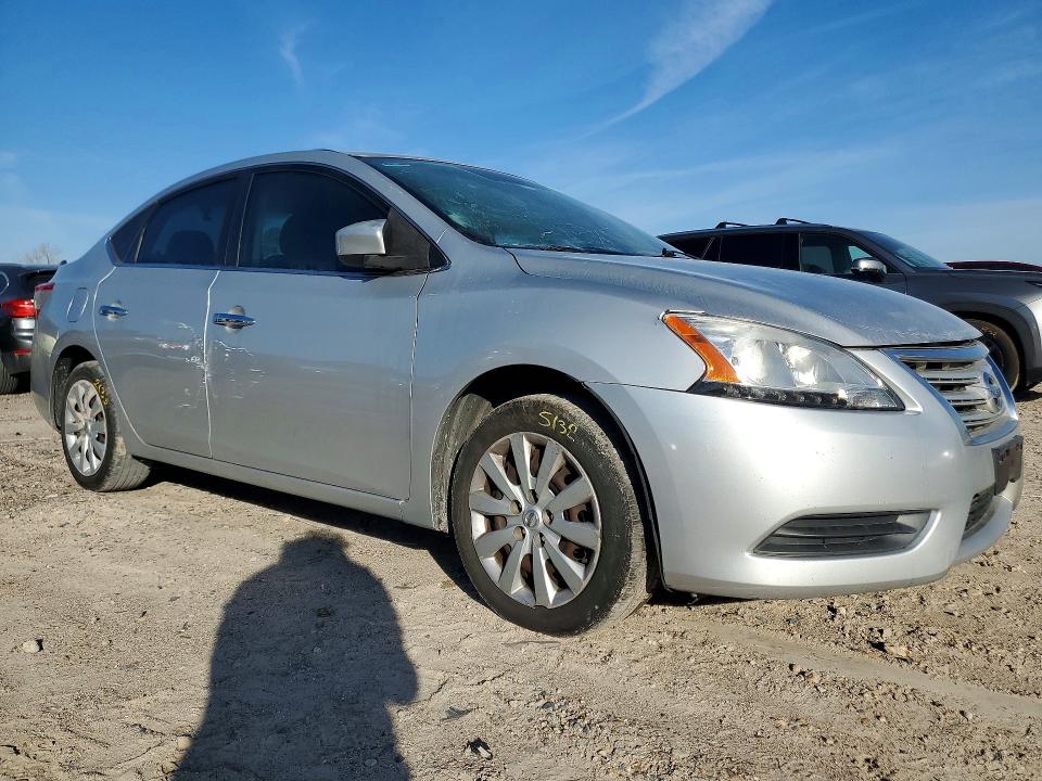 Photo 4 from auction – 2015 NISSAN SENTRA S with VIN 3N1AB7AP9FL638586