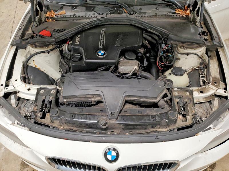 Photo 11 from auction – 2013 BMW 328 with VIN WBA3A5C55DF358189