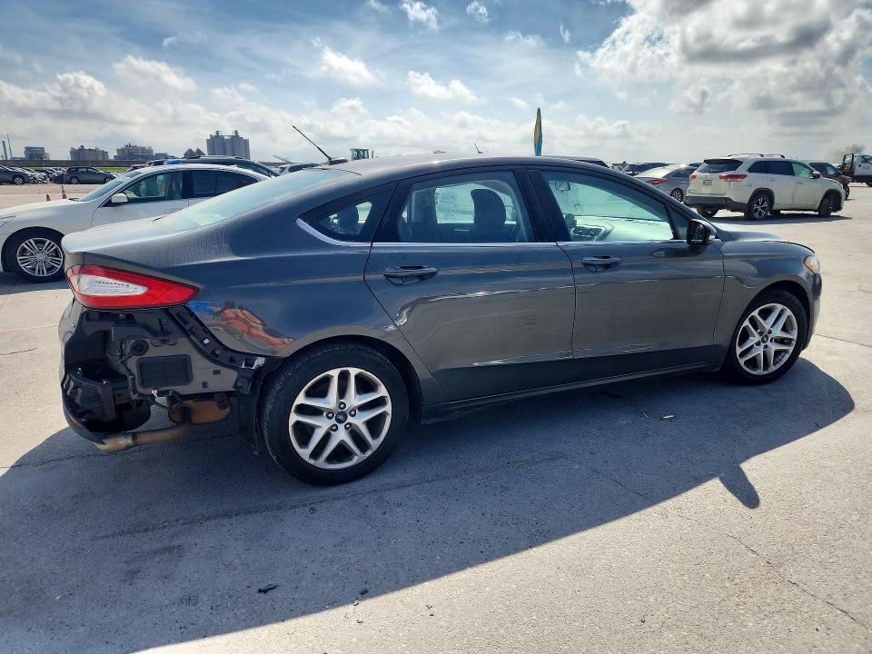 Фото 3 с аукциона – 2016 FORD FUSION с VIN 3FA6P0H70GR210959