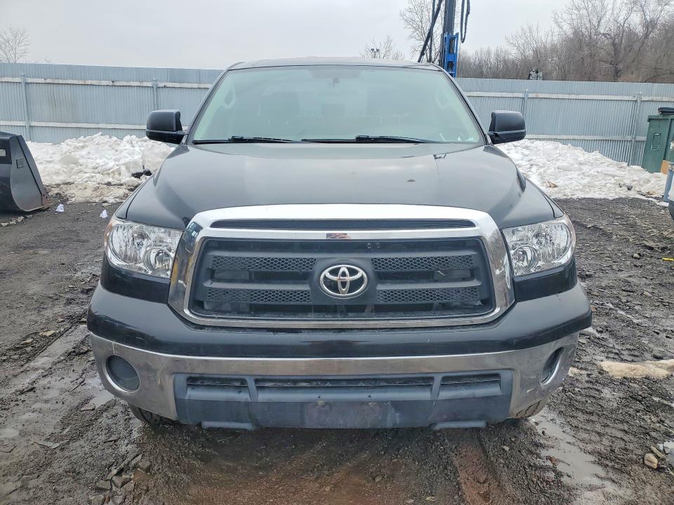 Photo 5 from auction – 2012 TOYOTA TUNDRA DOU with VIN 5TFUM5F11CX032518