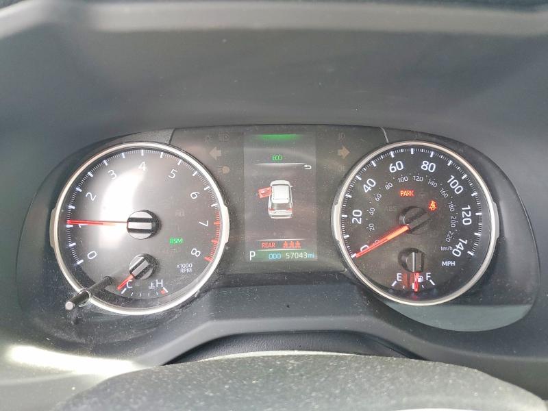Photo 9 from auction – 2019 TOYOTA RAV4 with VIN JTMW1RFV3KD028255