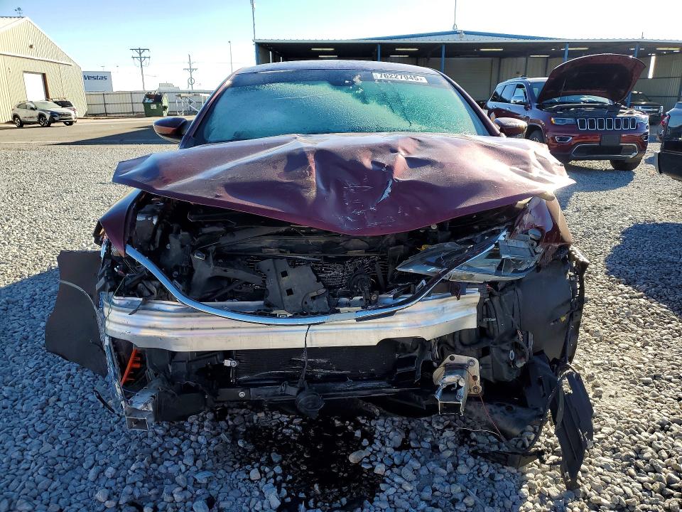 Photo 5 from auction – 2016 CHRYSLER 200 with VIN 1C3CCCAB2GN132992