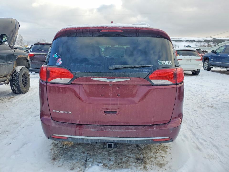 Photo 6 from auction – 2018 CHRYSLER PACIFICA with VIN 2C4RC1EG7JR291842