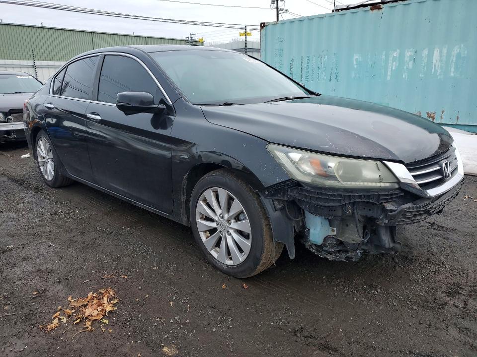 Photo 4 from auction – 2013 HONDA ACCORD with VIN 1HGCR2F85DA263095